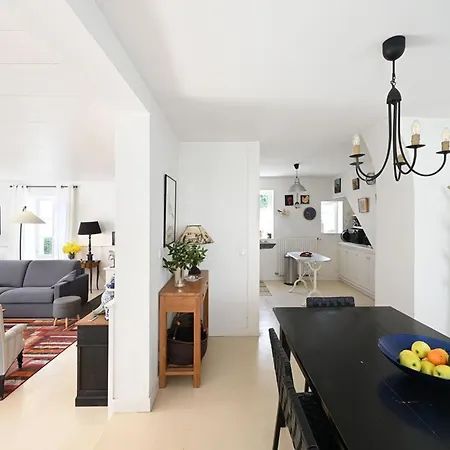 Maison De Village Charme Ile - Fr-1-434-121 Holiday home